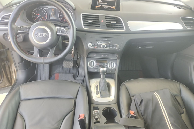 Audi Q3 2015 #10 Audi Q3 2015 car image #10