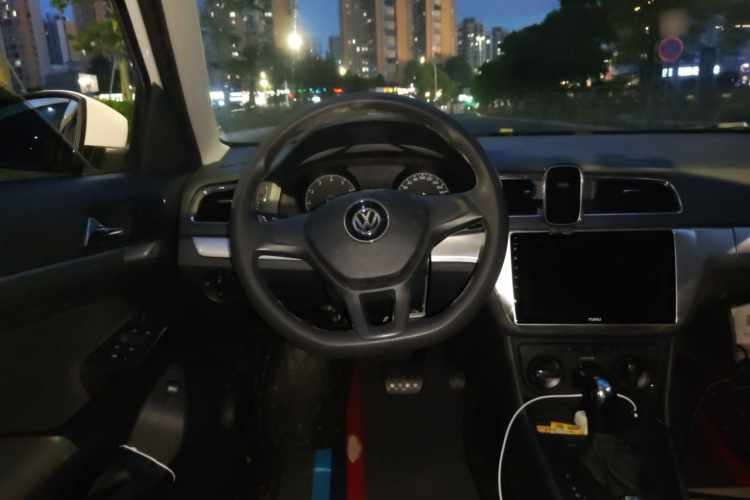 Volkswagen Lavida 2017 car image #12