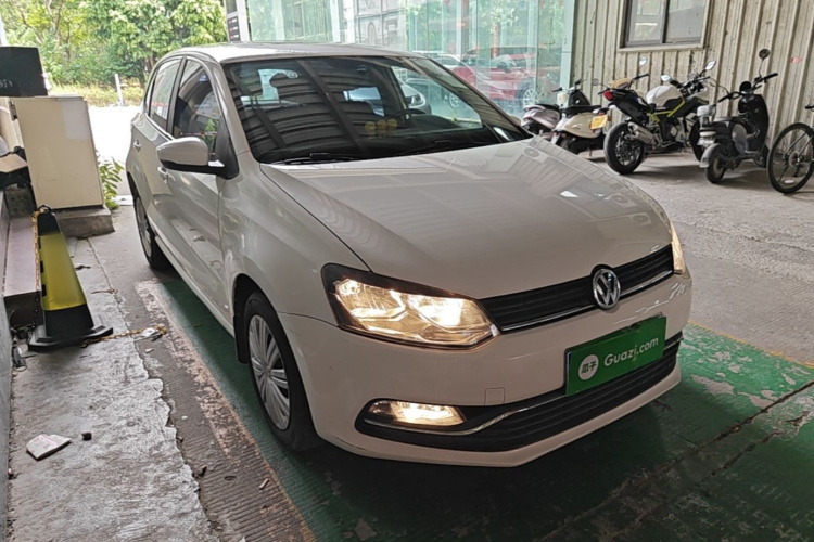 Volkswagen Polo 2017 #4 Volkswagen Polo 2017 car image #4