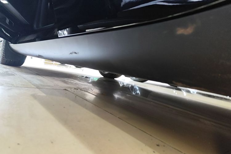 Tesla Model Y 2021 car image #27