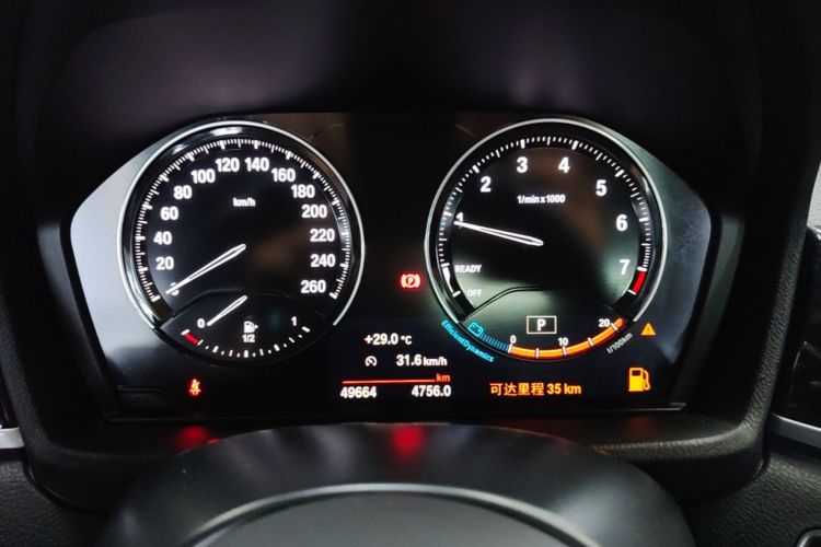 BMW X1 2022 car image #12