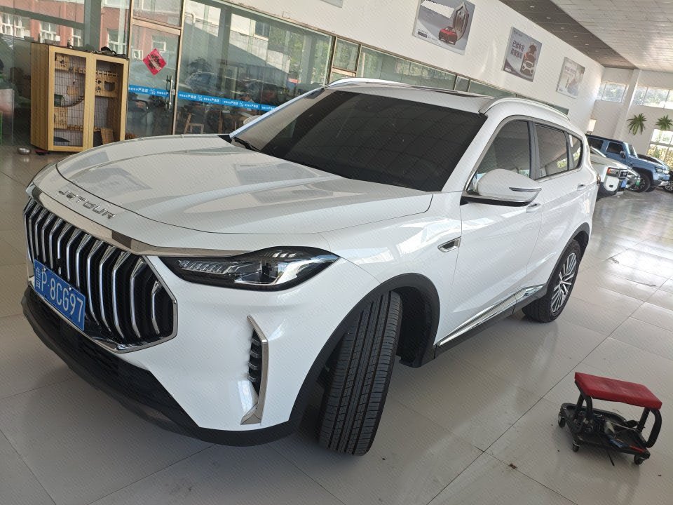 Jetour X70 PLUS 2025 Jetour X70 PLUS 2025 car image