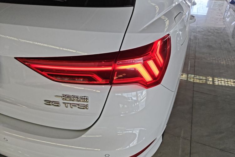 Audi Q3 2021 #8 Audi Q3 2021 car image #8