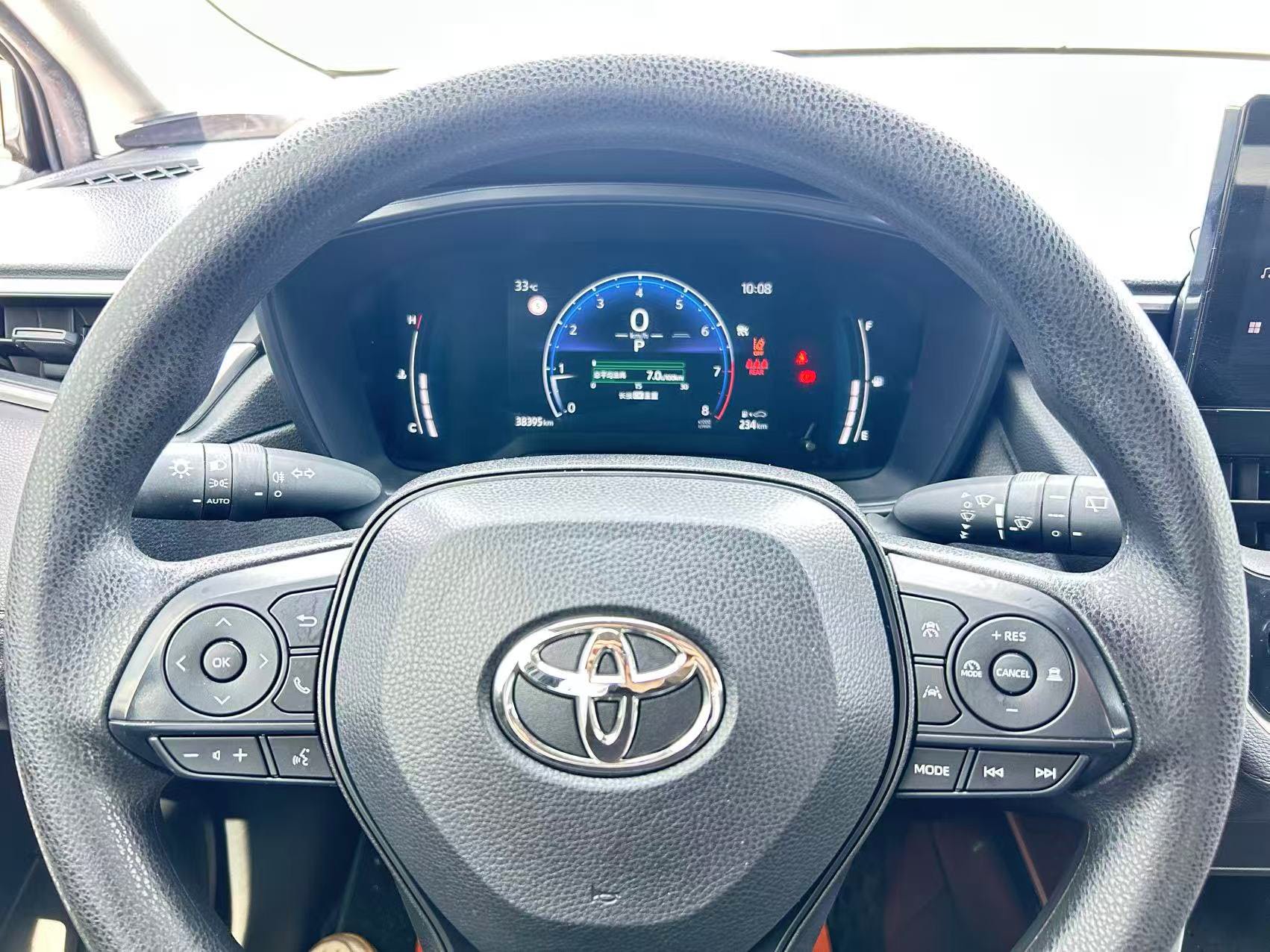 2023 car image #5