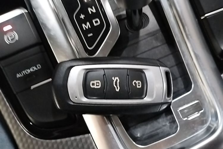 GEELY Emgrand GS 2016 #9 GEELY Emgrand GS 2016 car image #9