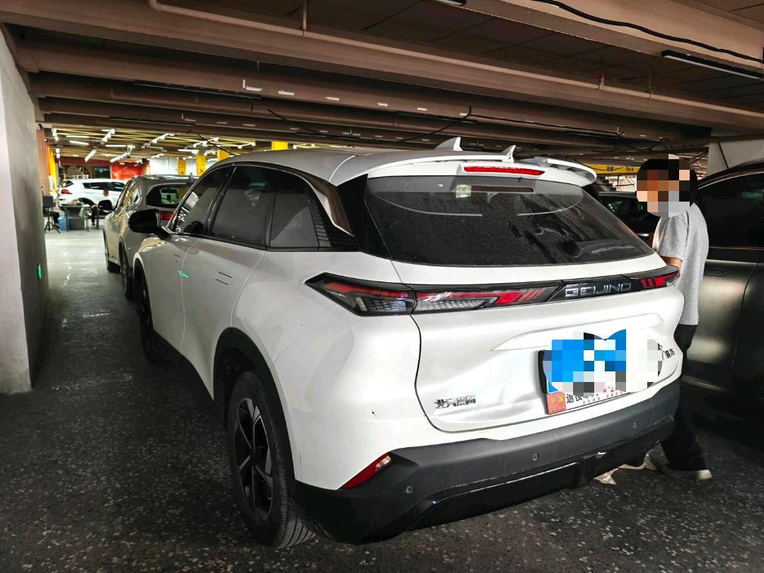 Beijing 2024 car image #8