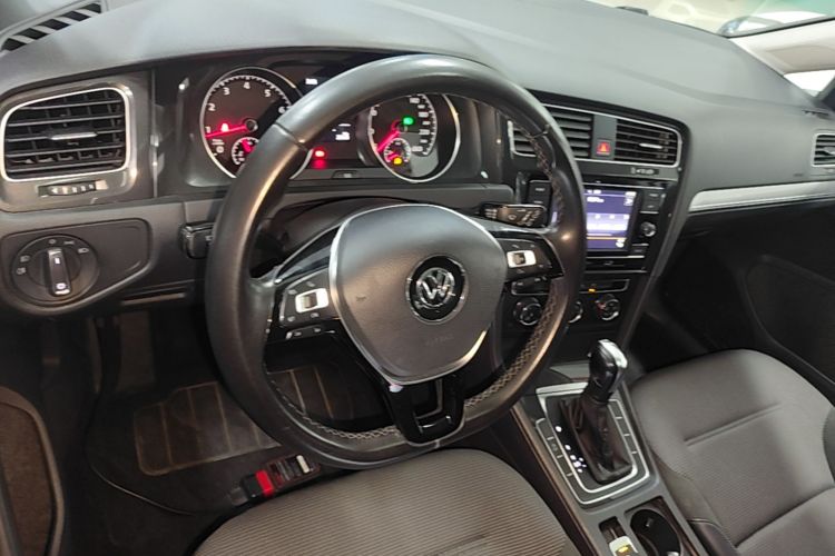 Volkswagen Golf 2018 #10 Volkswagen Golf 2018 car image #10