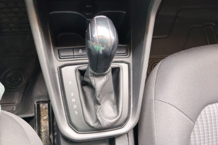 Volkswagen Santana 2020 car image #14