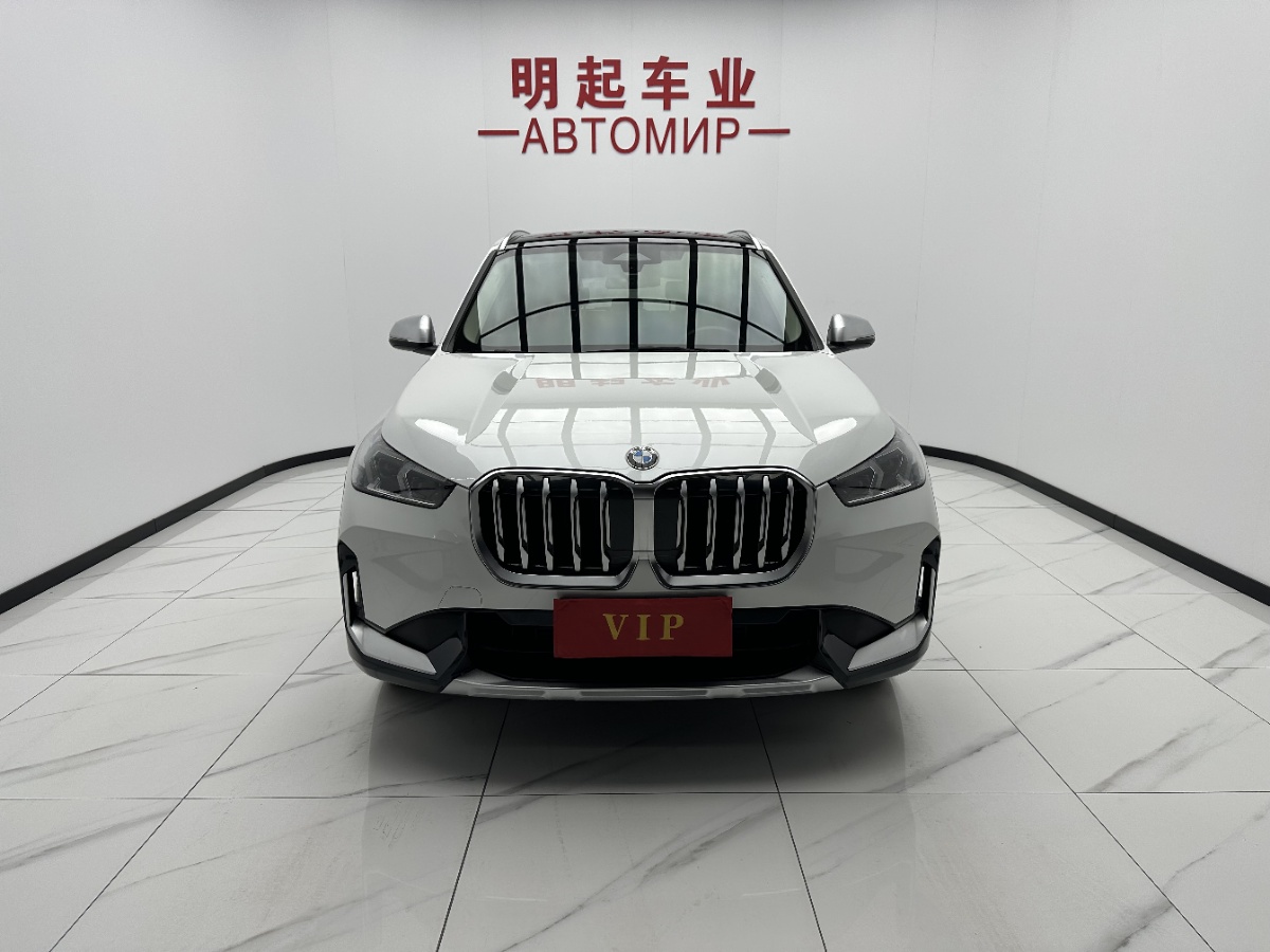 BMW X1 2023 car image #2