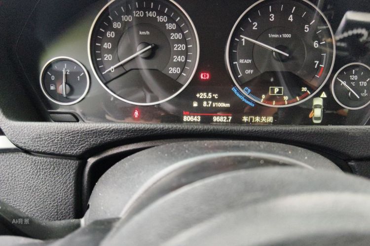 BMW 3 Series 2018 car image #14