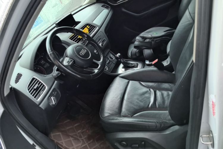 Audi Q3 2015 #19 Audi Q3 2015 car image #19