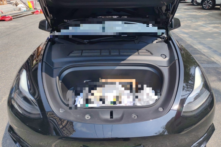Tesla Model Y 2021 #18 Tesla Model Y 2021 car image #18