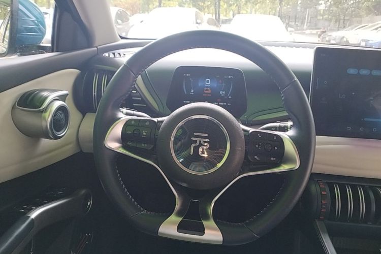 BYD Yuan Plus 2022 immagine di auto #15