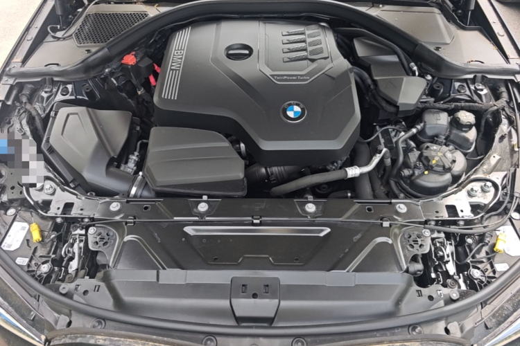 BMW 3 Series 2025 car image #22