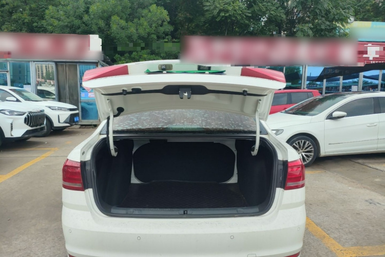 Volkswagen Lavida 2019 car image #21