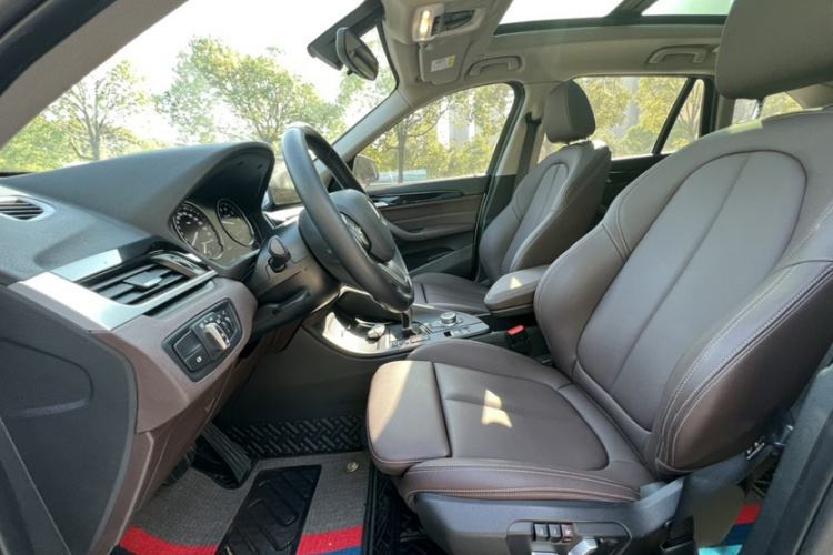 BMW X1 2021 car image #15