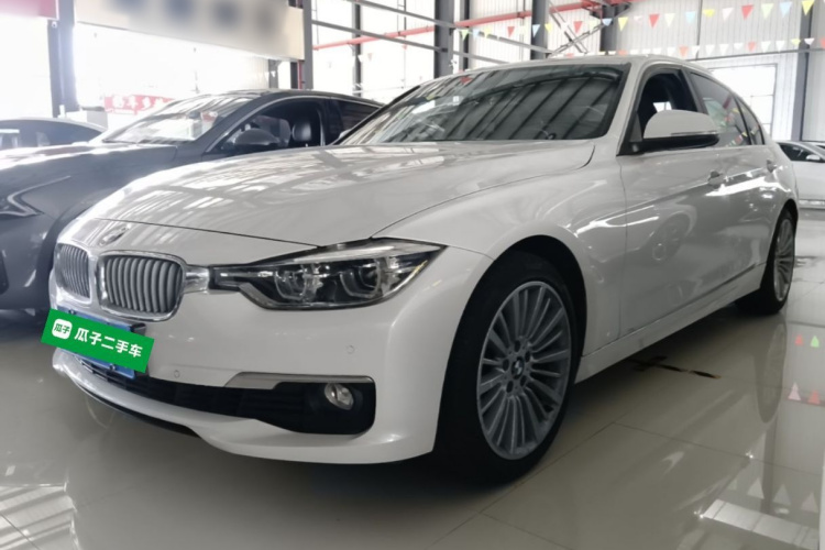 BMW 3 Series 2018 #2 BMW 3 Series 2018 immagine di auto #2