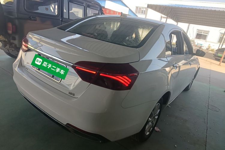 GEELY Emgrand 2020 car image #7