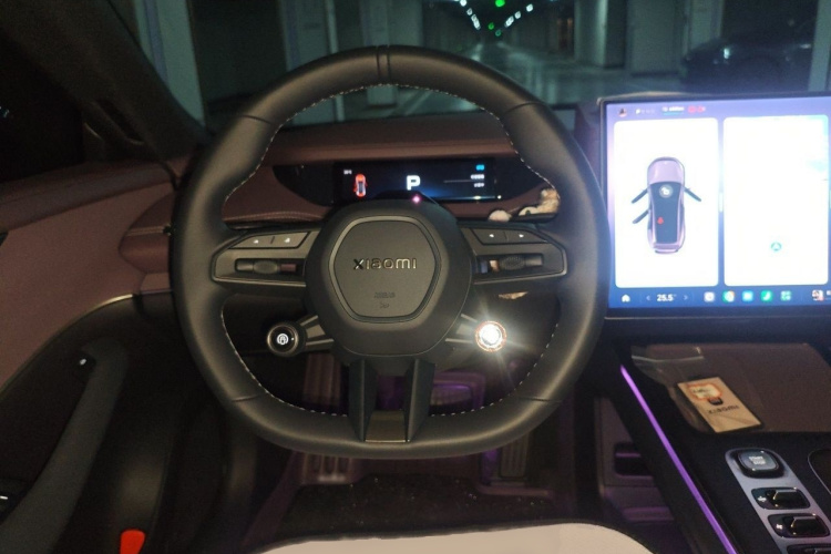 MI SU7 2025 immagine di auto #15