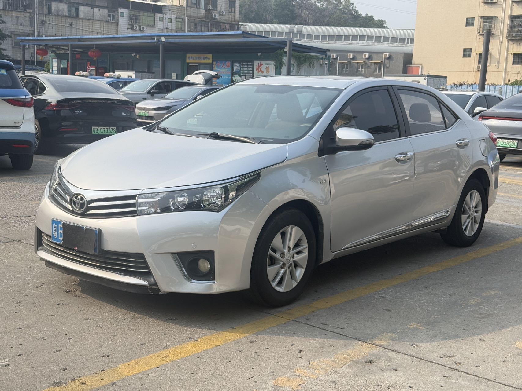 Toyota Corolla 2014 #3 Toyota Corolla 2014 car image #3