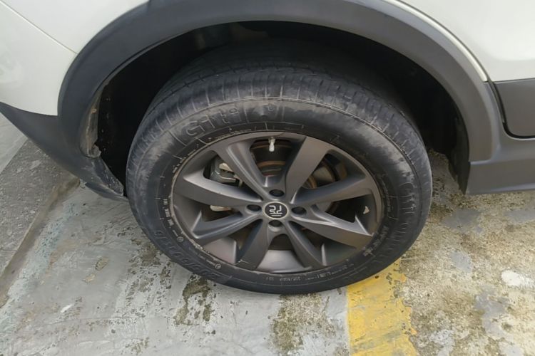 BYD Yuan New Energy 2019 #10 BYD Yuan New Energy 2019 car image #10