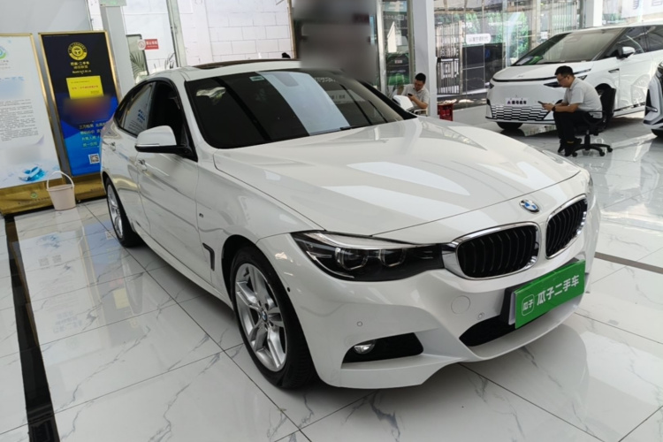 BMW 3 Series GT 2020 car image #4