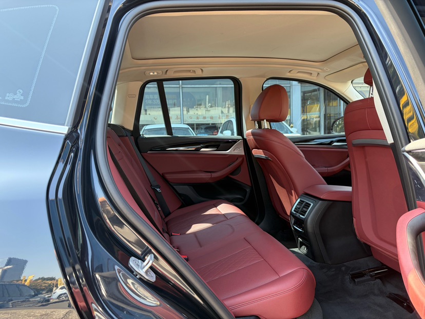 BMW iX3 2024 #7 BMW iX3 2024 immagine di auto #7