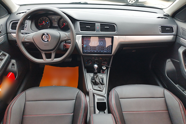Volkswagen Lavida 2017 car image #11