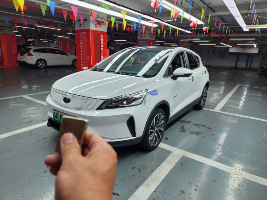 2018 2018 car image