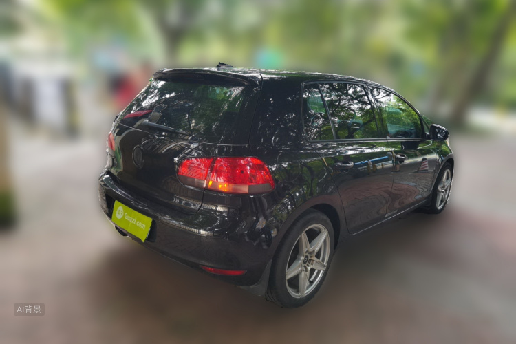 Volkswagen Golf 2012 car image #7