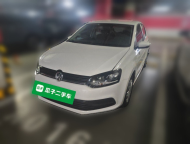 Volkswagen Polo 2016 car image 