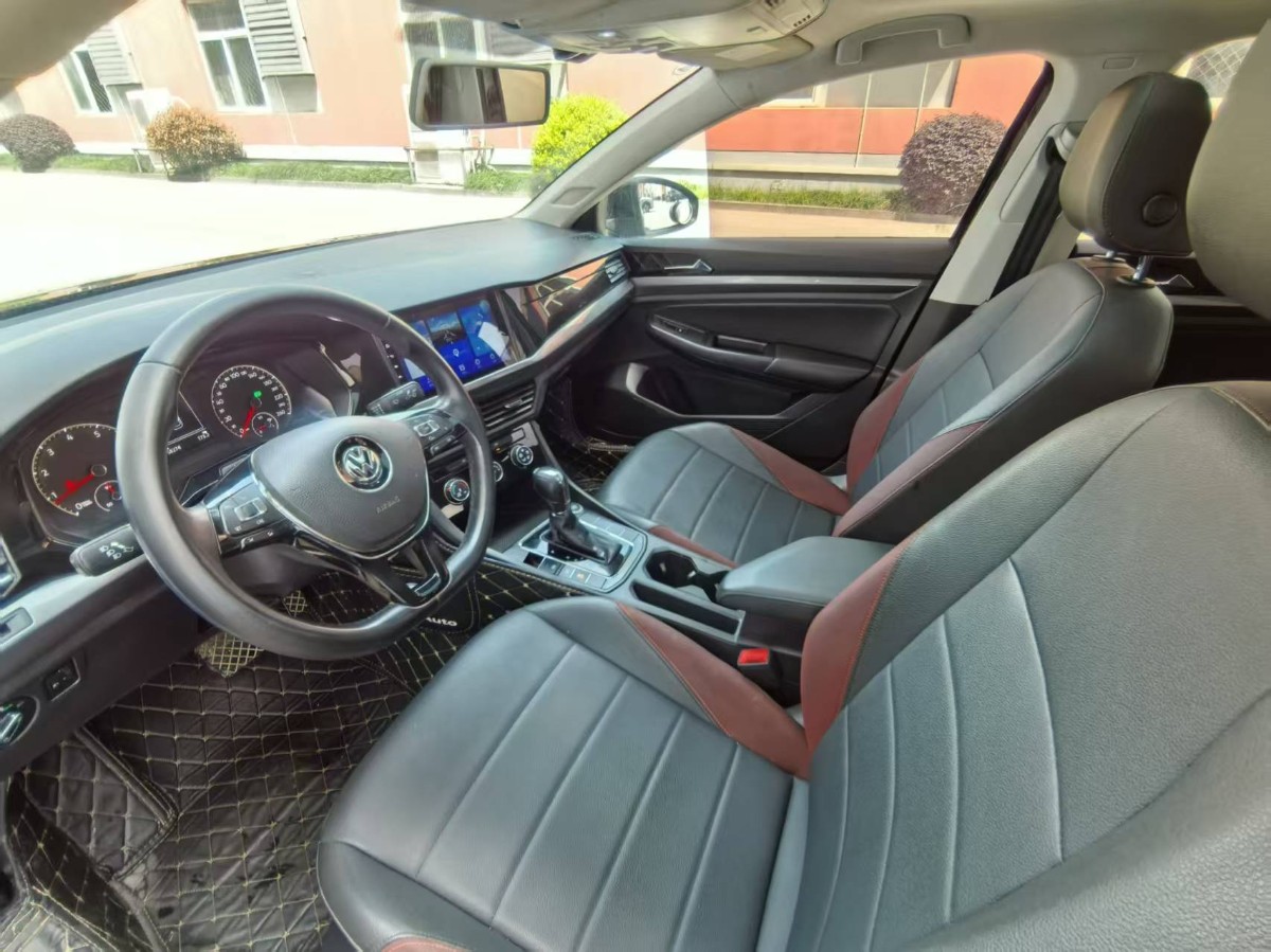 Volkswagen Bora 2019 car image #7