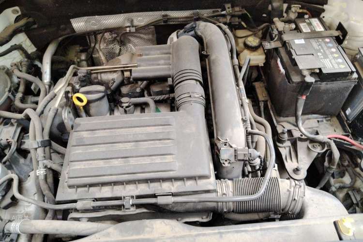 Volkswagen Tharu 2020 car image #22