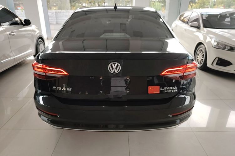 Volkswagen Lavida 2020 car image #6
