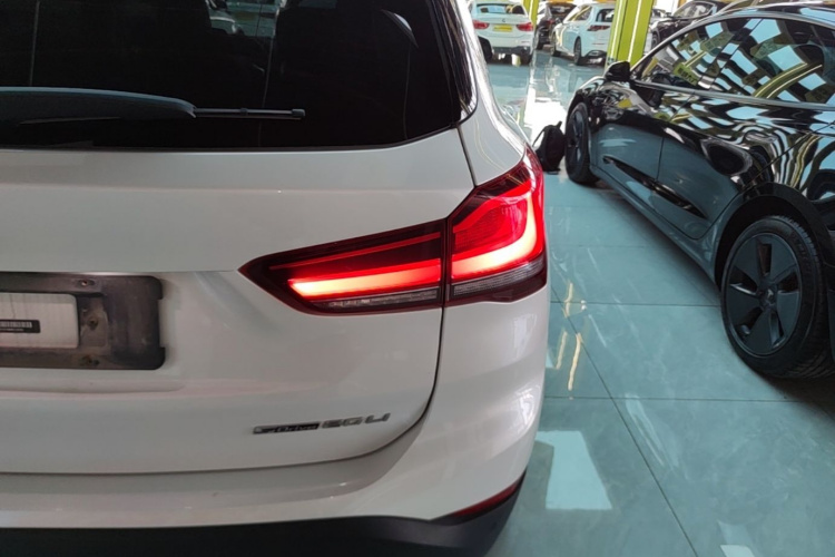 BMW X1 2021 #8 BMW X1 2021 изображение автомобиля #8