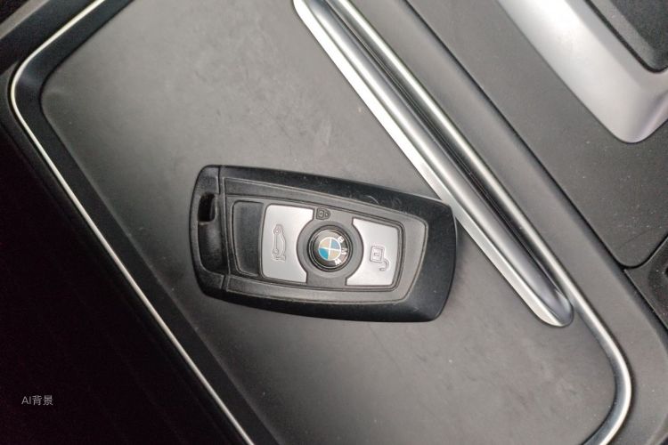 BMW 3 Series 2017 #10 BMW 3 Series 2017 car image #10