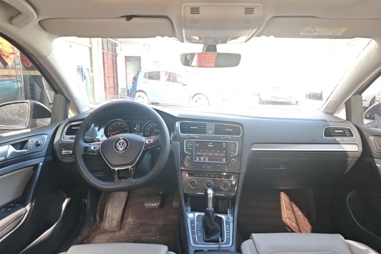 Volkswagen Golf 2017 #10 Volkswagen Golf 2017 car image #10