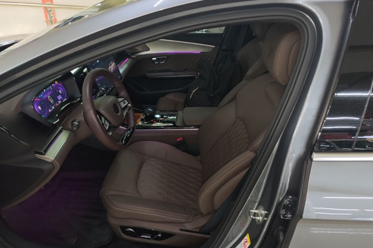 BYD Han 2023 car image #15