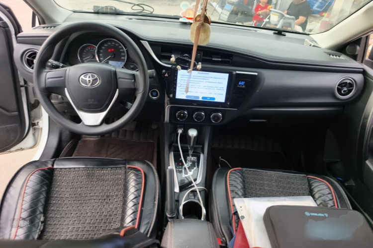 Toyota Corolla 2019 #11 Toyota Corolla 2019 car image #11
