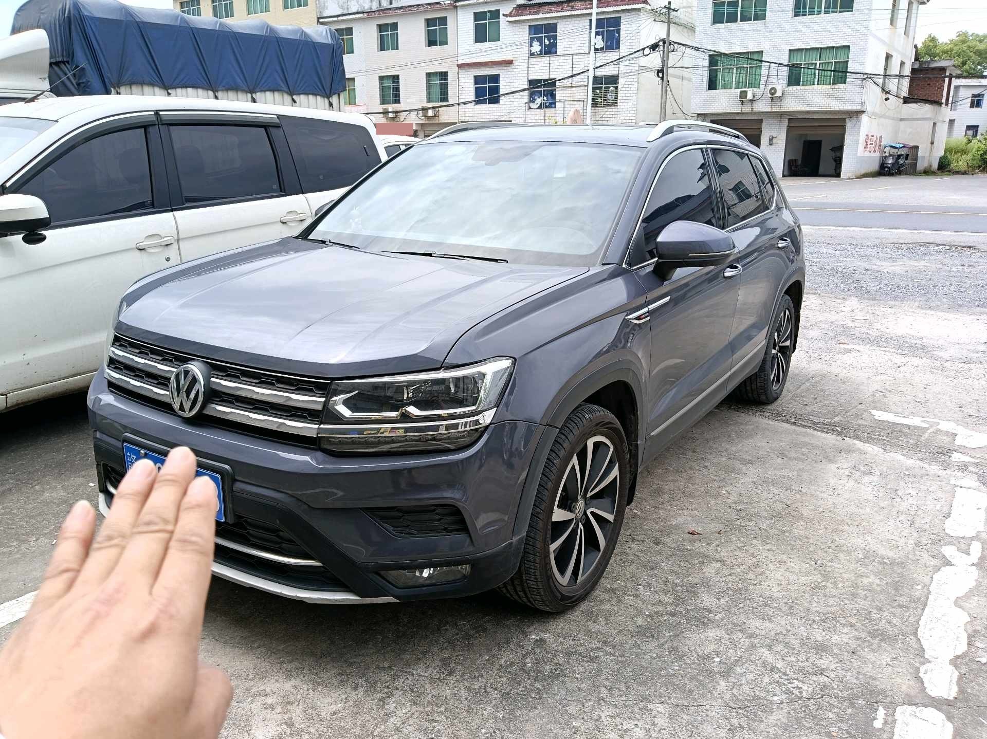 2019 2019 car image