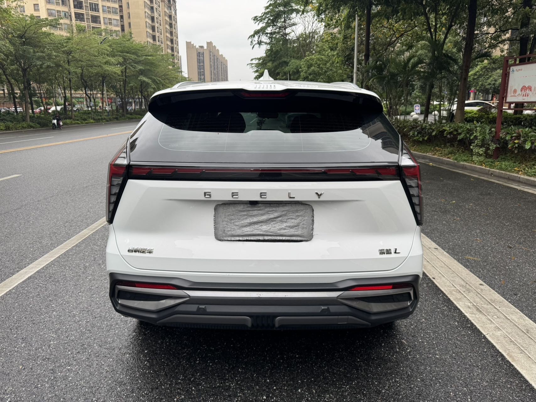GEELY Boyue L 2024 car image #5