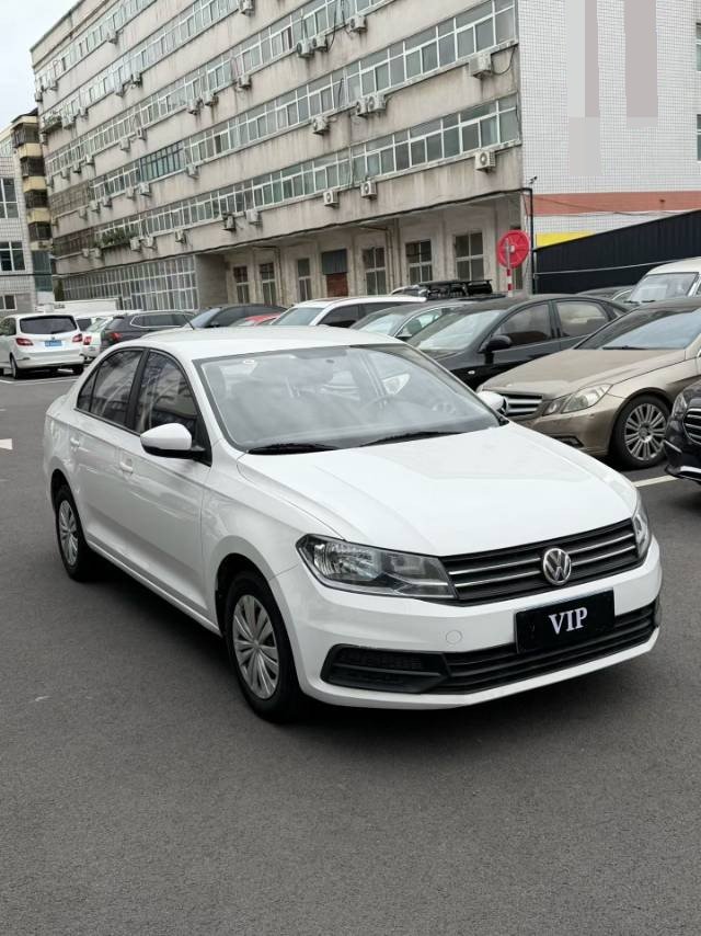 Volkswagen Santana 2020 car image #3