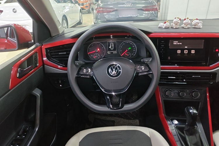 Volkswagen Polo 2021 immagine di auto #11