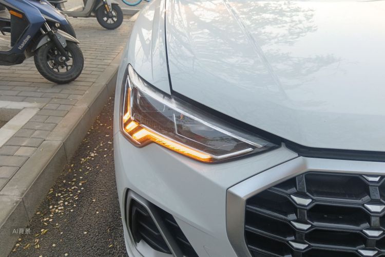 Audi Q3 2022 image de voiture #8