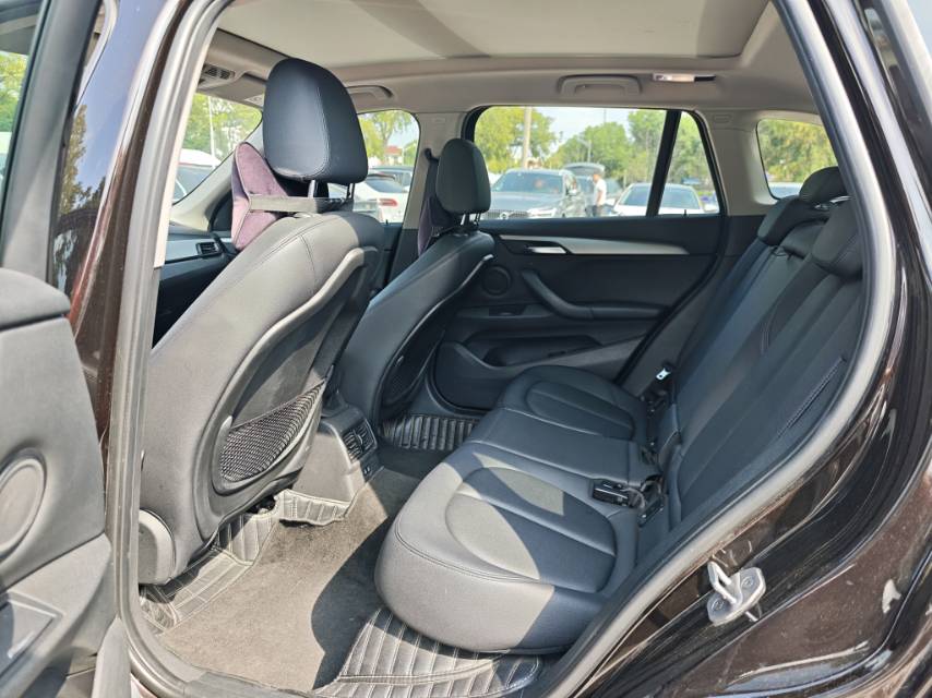 BMW X1 2018 #6 BMW X1 2018 car image #6