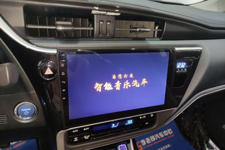 Toyota Corolla 2019 #17 Toyota Corolla 2019 car image #17