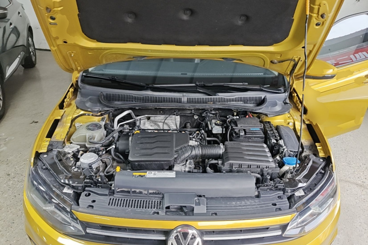 Volkswagen Polo 2019 car image #20