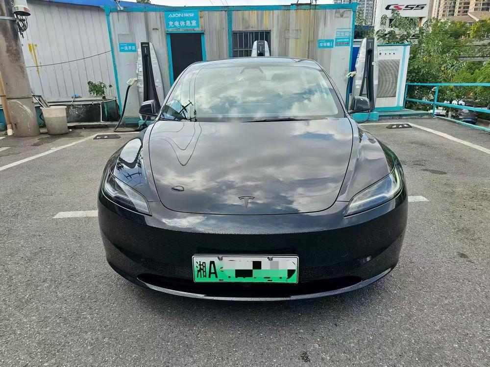 Tesla Model 3 2026 #2 Tesla Model 3 2026 car image #2