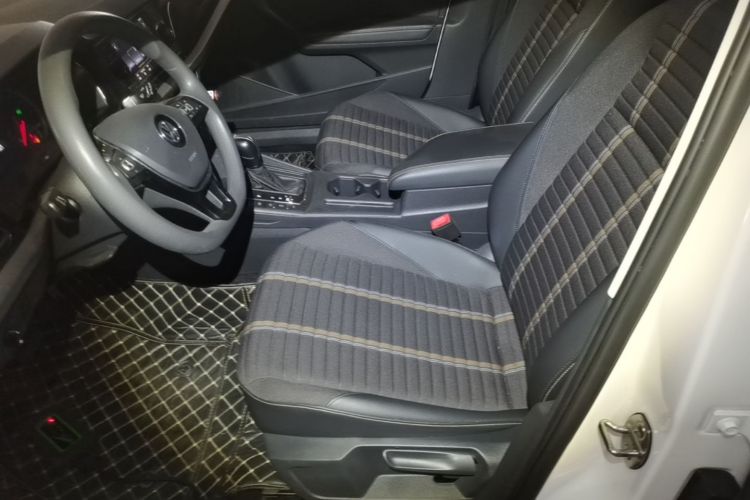 Volkswagen Lavida 2019 car image #19