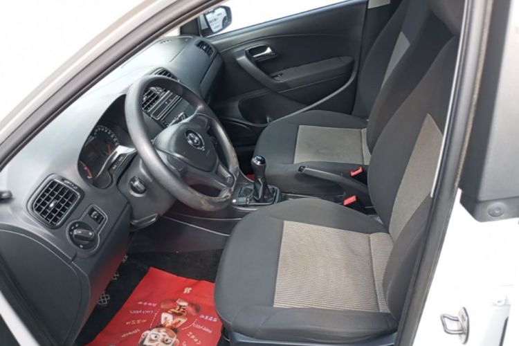 Volkswagen Polo 2017 #15 Volkswagen Polo 2017 car image #15